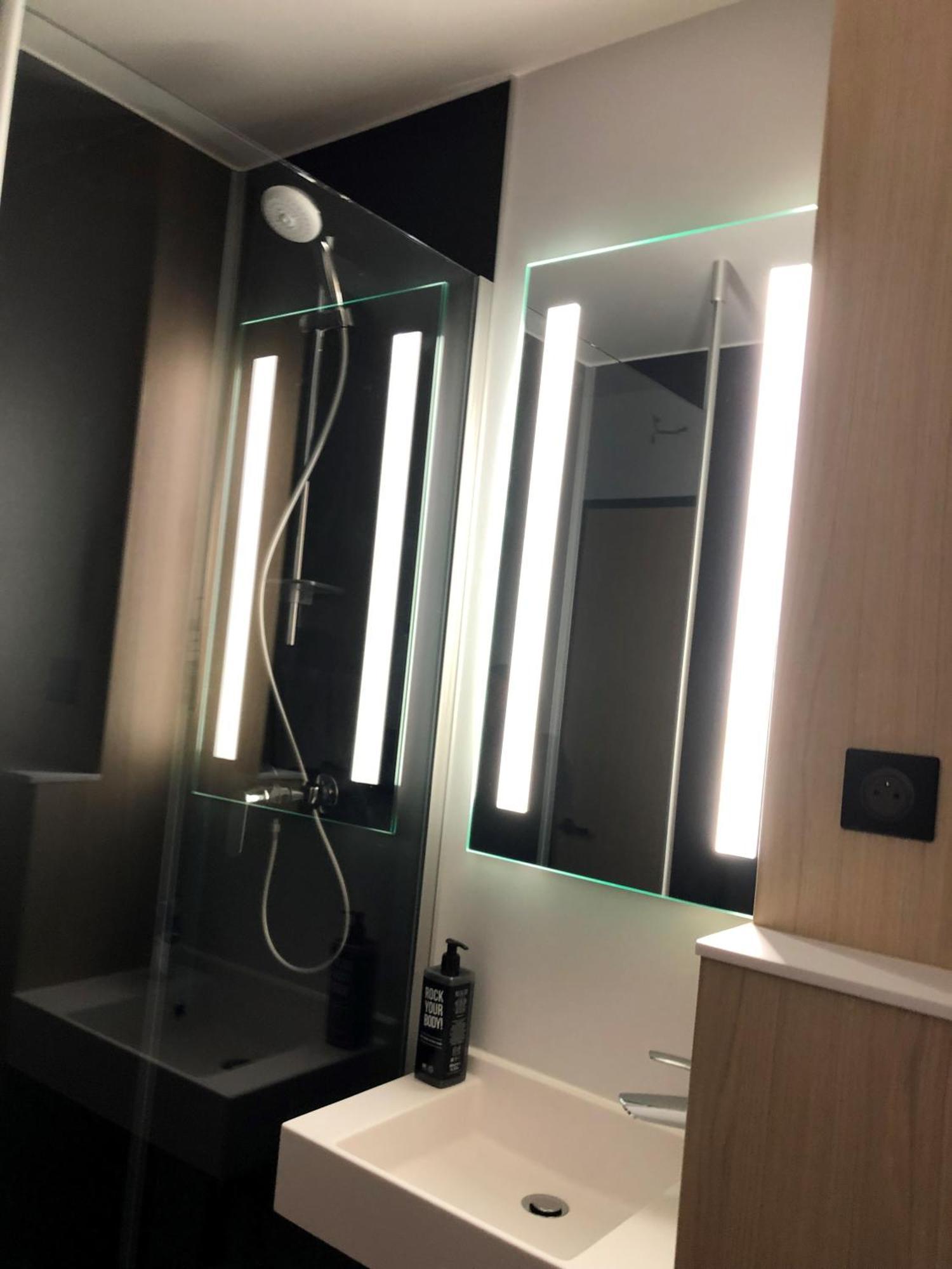 Hotel Ibis Laon Exterior foto