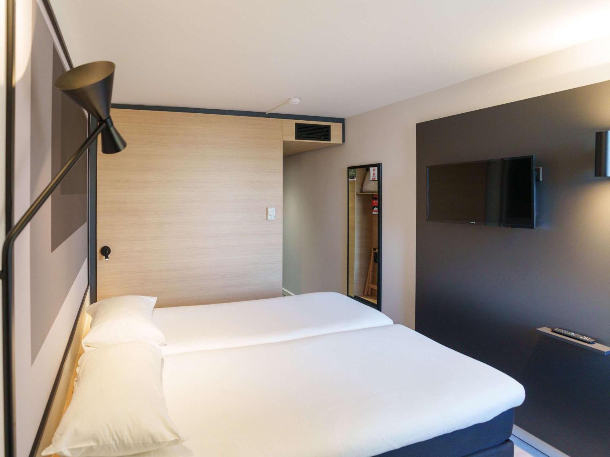 Hotel Ibis Laon Exterior foto